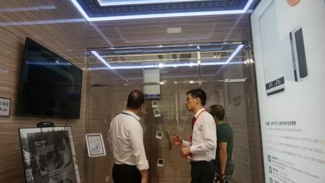 容聲集成吊頂營銷總監(jiān)講解容聲產(chǎn)品