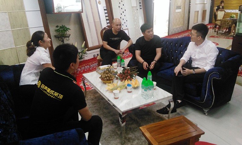 鼎美董事長張董親臨現(xiàn)場