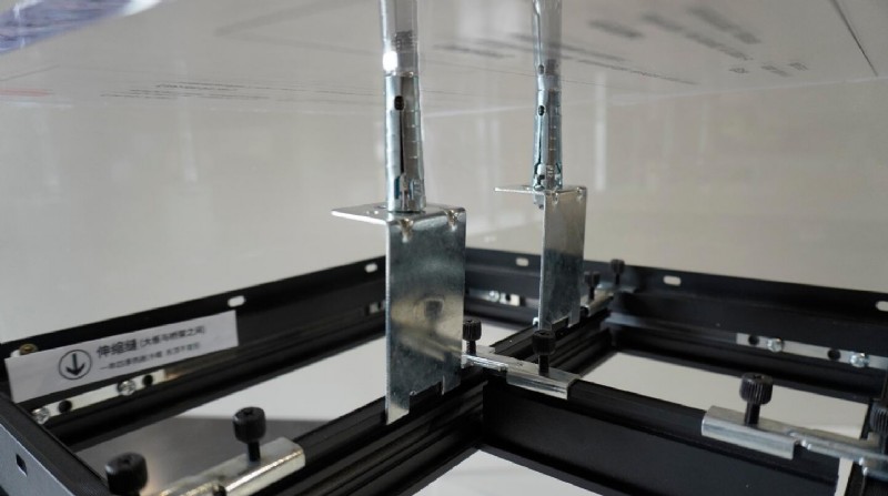 容聲塔橋結(jié)構(gòu)展示架