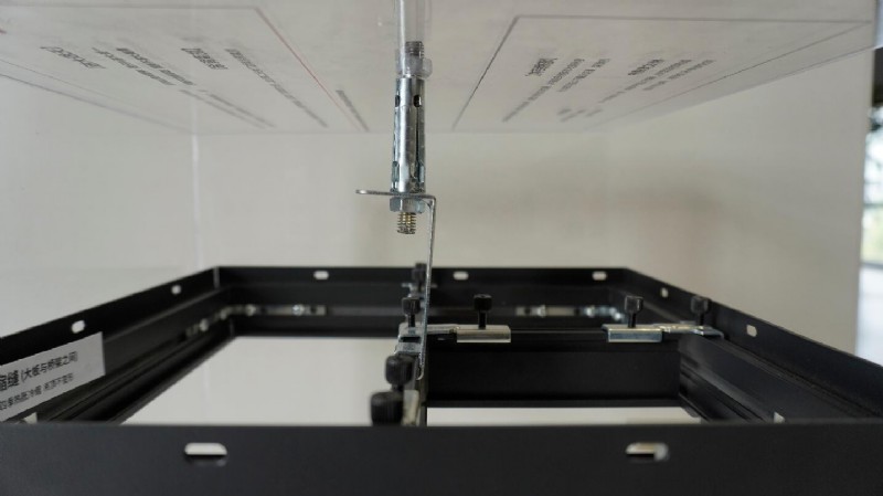 容聲塔橋結(jié)構(gòu)展示架