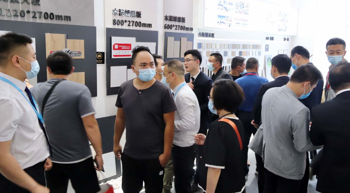 佛山陶博會(huì)啟幕，和容聲一起共贏未來(lái)！